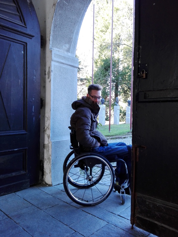 Brez arhitektonskih ovir